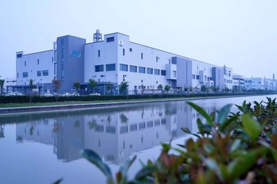 上海超硅閃耀第六屆半導體大硅片論壇，Fab廠參觀促行業交流與創新